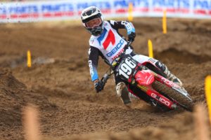 AMA Motocross: Hunter Lawrence lesionado thumbnail