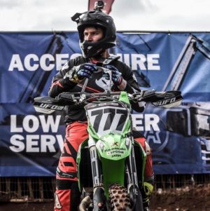 Motocross: Evgeny Bobryshev na Husqvarna em 2020 thumbnail