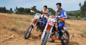 Vídeo Motocross: Fábio Costa e Alex Almeida protagonizam campanha “Visit Lourinhã” thumbnail