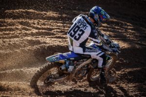 MX2, Letónia, 2.ª manga: Vitória de Jago Geerts face a Tom Vialle thumbnail