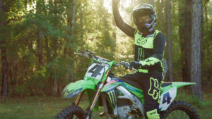 Vídeo Motocross: Ricky Carmichael assina pela Kawasaki thumbnail