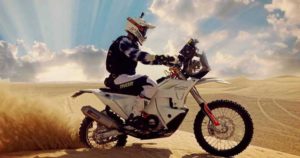 Campeão do TT da Ilha de Man vai enfrentar o Rally Dakar em 2022 thumbnail