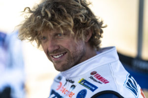 Dakar, Van Beveren (Yamaha): “Após o meu acidente cheguei a pensar abandonar as motos” thumbnail