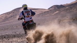 Alexandre Azinhais, Dakar: “Vamos trocar o motor e continuar na classe Adventure” thumbnail