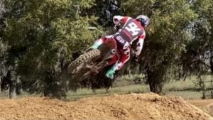 Vídeo AMA Supercross 450: Ken Roczen prepara Orlando 2 thumbnail