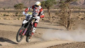 Joaquim Rodrigues, Rally Marrocos, Etapa 3: “Tive uma grande queda” thumbnail